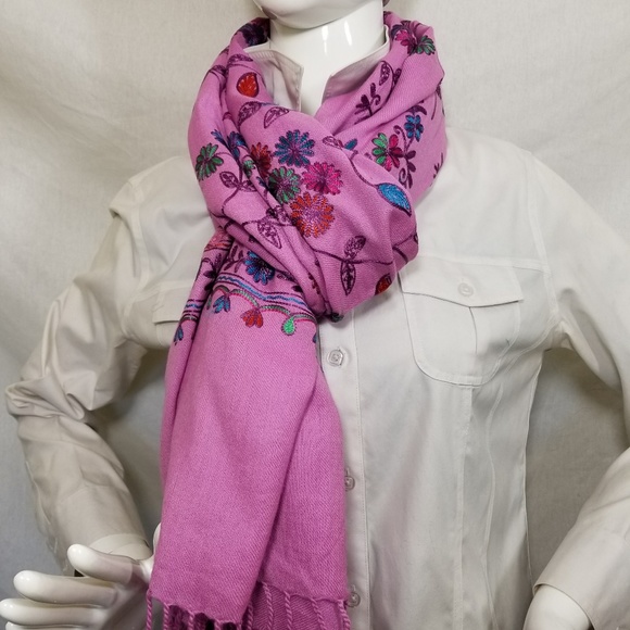 Purple Pink Embroidered Kashmir 100% Wool Scarf - Picture 5 of 6